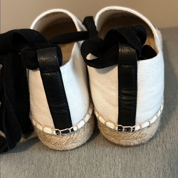 J.Crew Removable Ankle Tie espadrille white with black leather cap toe S6.5 NWOB - Picture 8 of 11